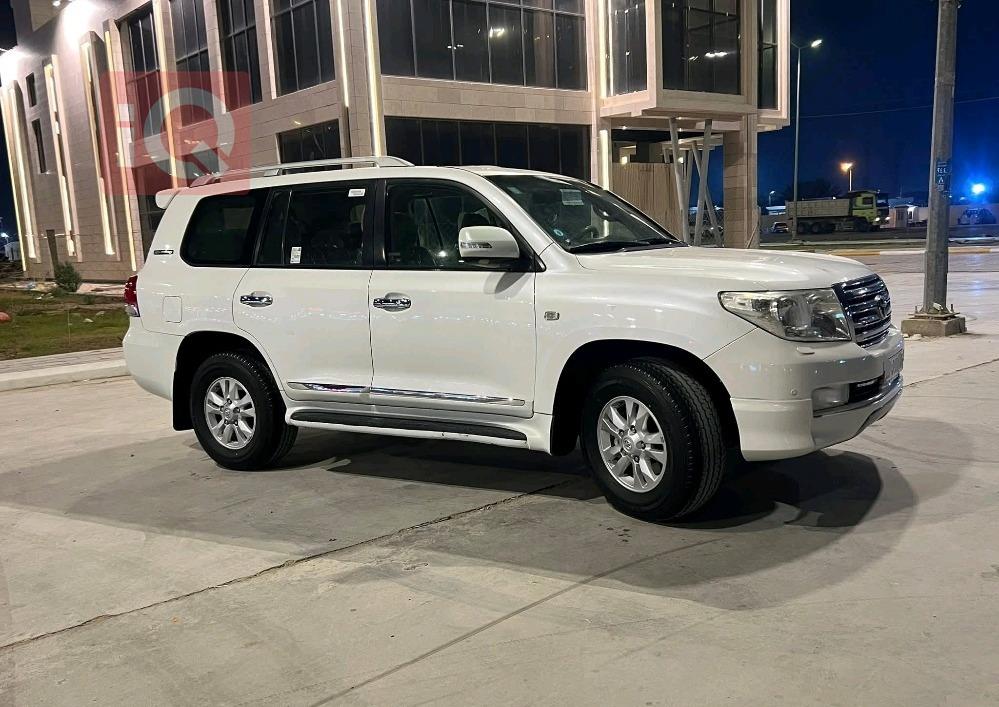 تويوتا لاندكروزر